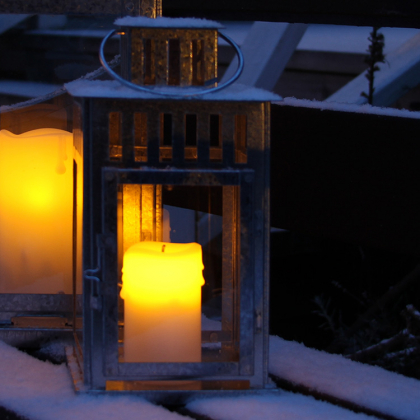 Lys med skumringssensor, Lille Hvid