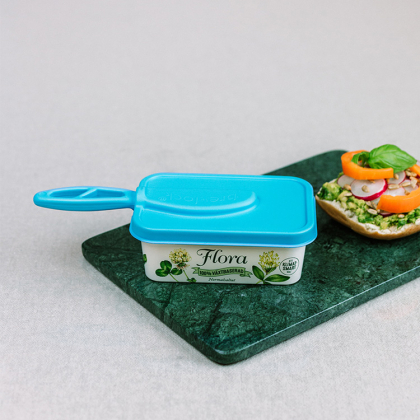 Brelock, låg med smørkniv, 400 g Blå