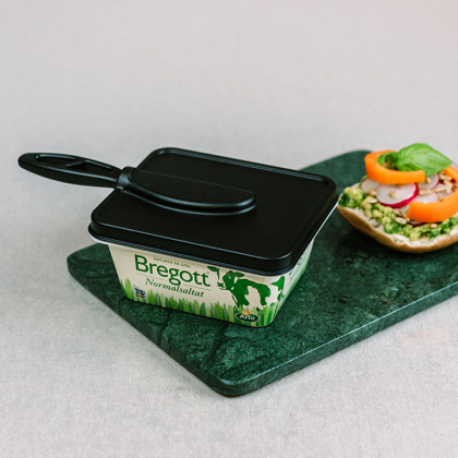 Brelock, låg med smørkniv, 600 g Sort