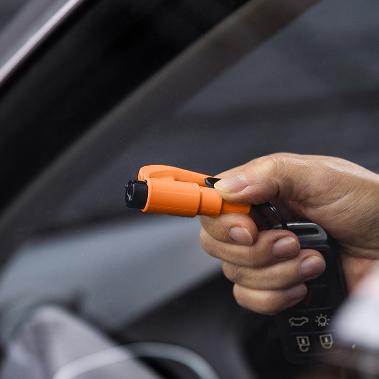 Resqme, seleskærer og vinduesknuser, Orange