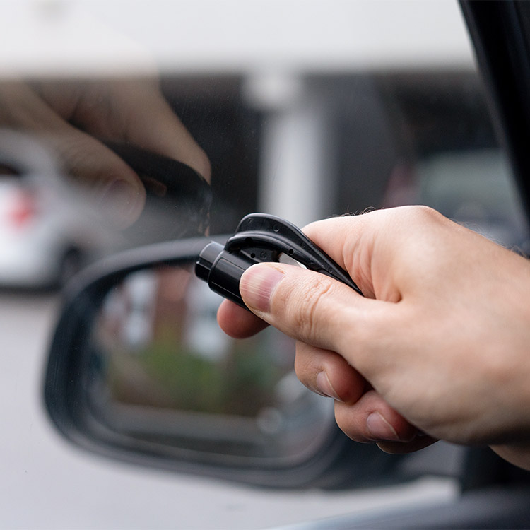 resqme 310128 Rettungstool Sikkerhedsværktøj Selekniv , Rudehammer (L x B x H) 76 x 17 x 32 mm 1 stk