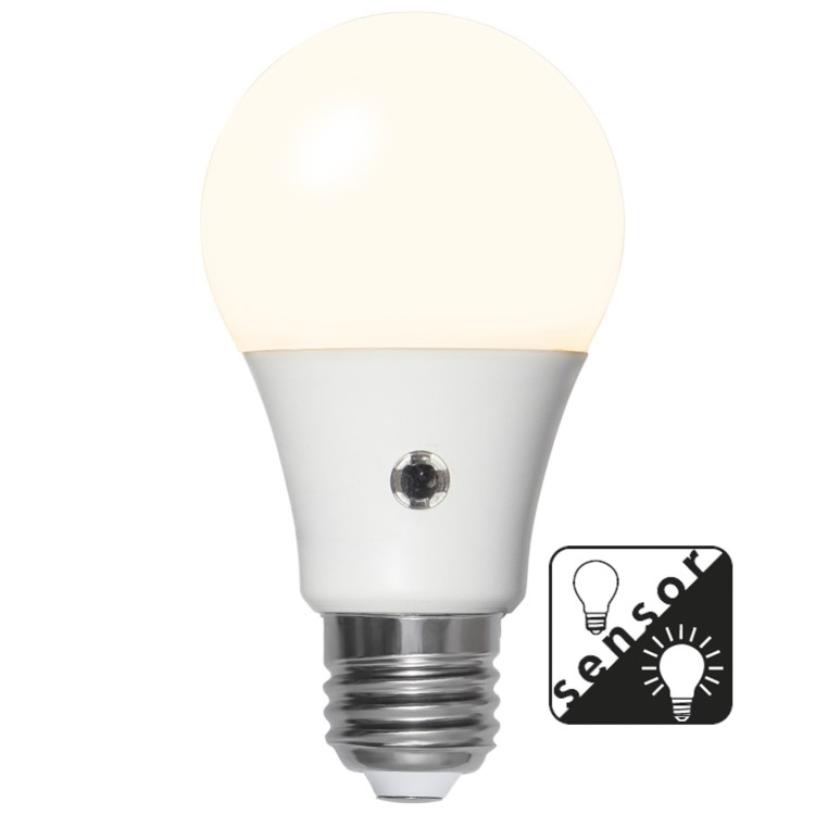 Smart LED-pære med skumringssensor, 10W (60W)