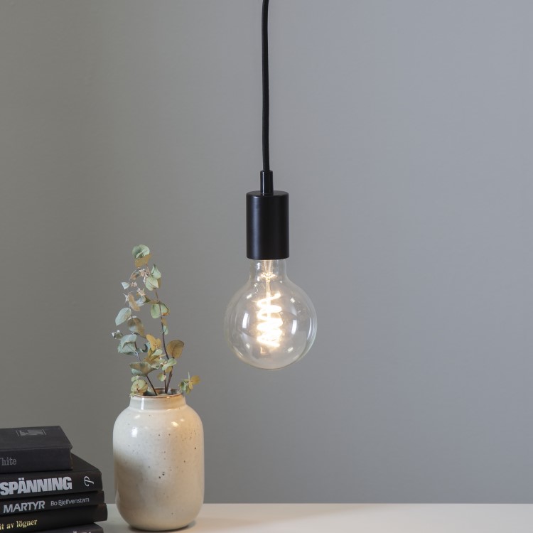 Tekstilledning med E27 fatning, 40W sort