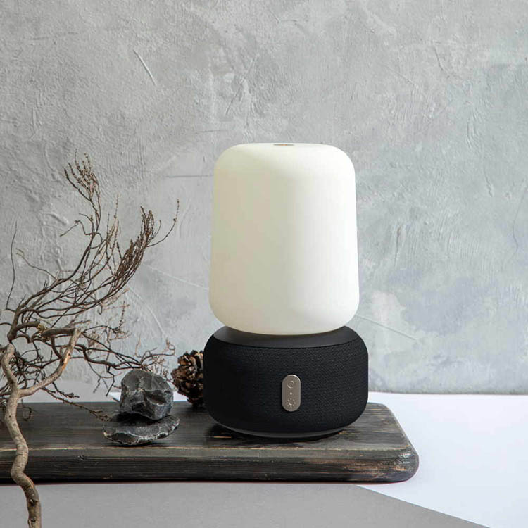 Lampe med højtaler, Sort