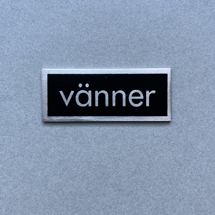 Metalskilt, Venner, Sort