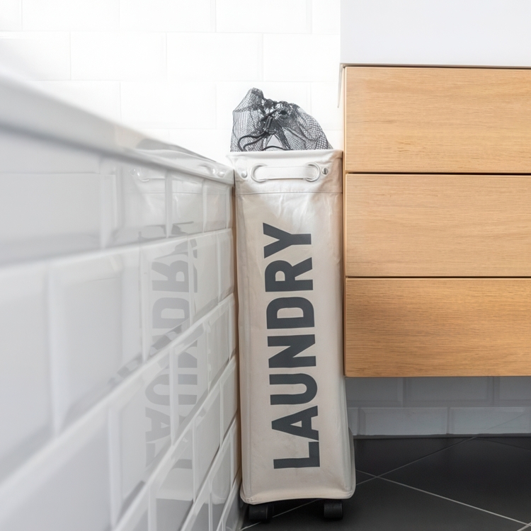 Smal vasketøjskurv på hjul, Laundry, Beige