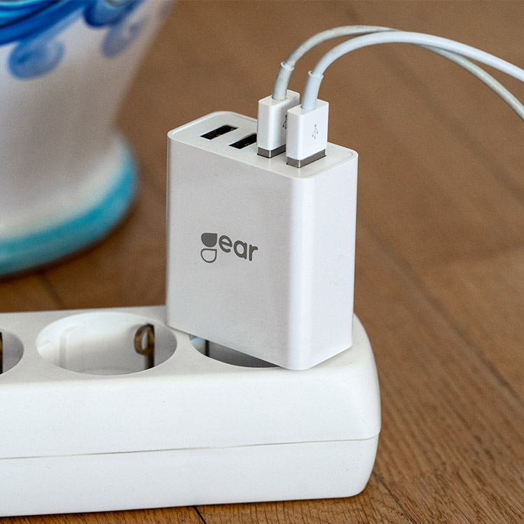 USB-oplader med flere porte