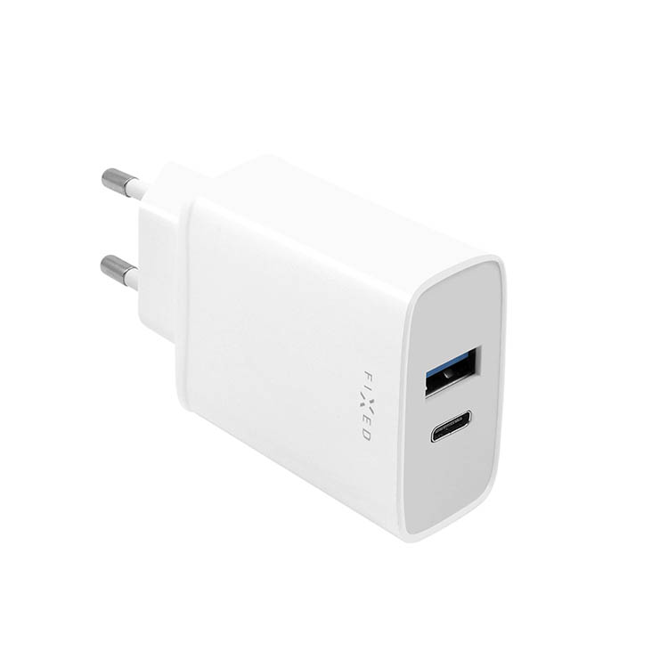 USB-oplader med flere porte