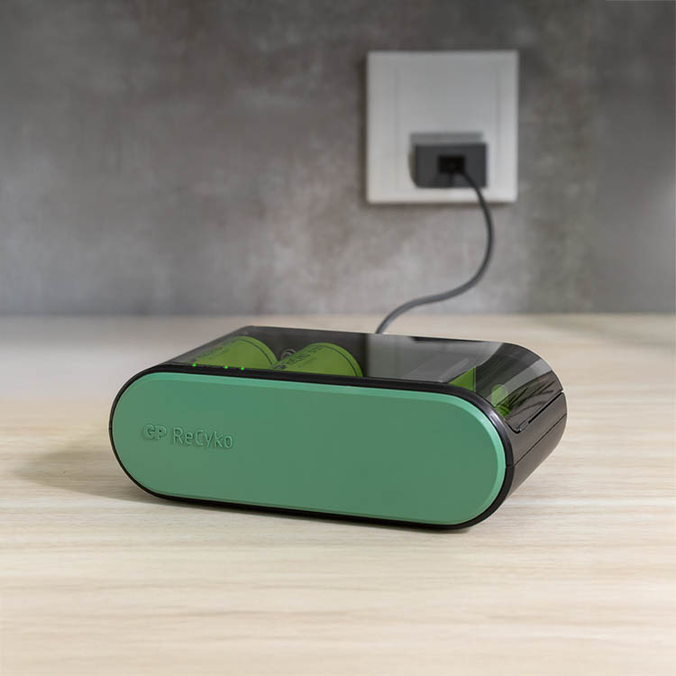 Universal batterioplader, GP ReCyko
