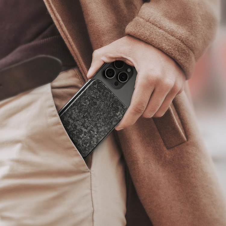 Powerbank med trådløs opladning