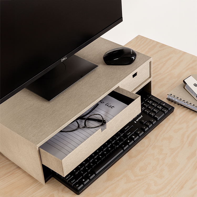 Udstillingsreol med skuffer