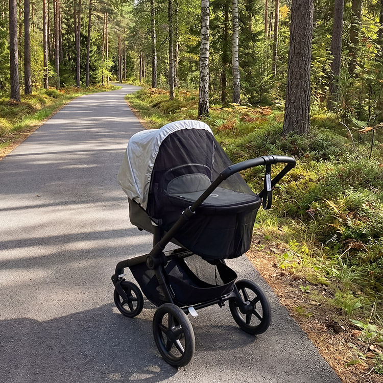 Myggenet med UV-beskyttelse til barnevogn