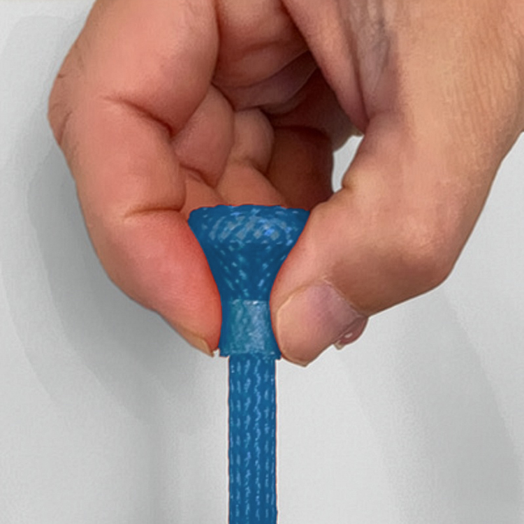 Justerbar golftee, Vippy