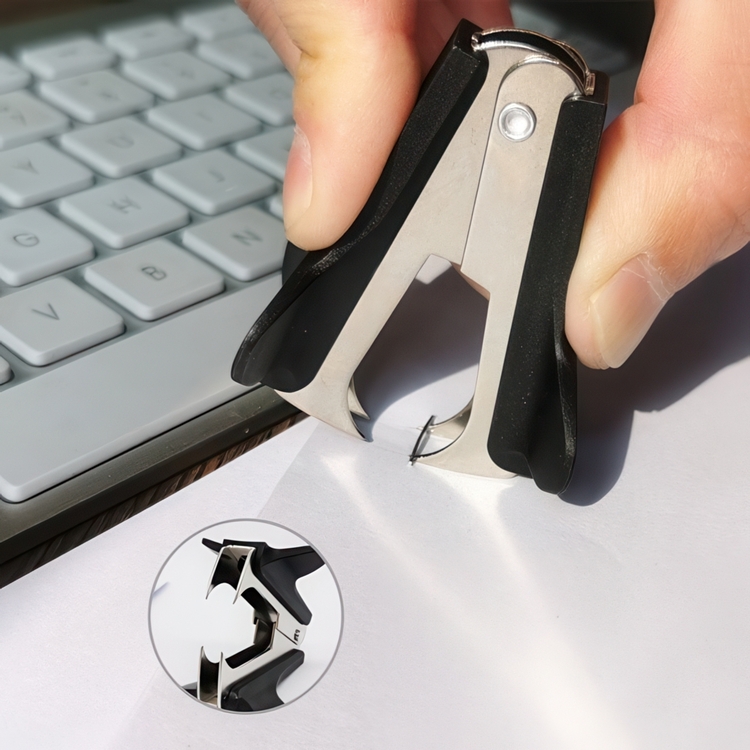 Hæfteklammefjerner, STANLEY STAPLE REMOVER, sort