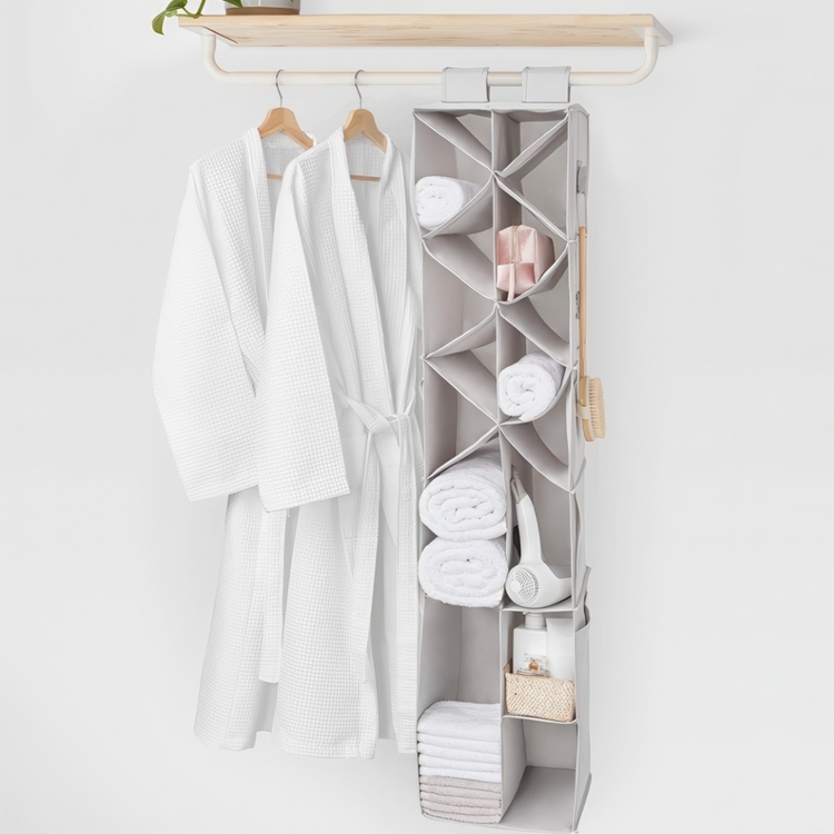 Hængende garderobe, Rayen