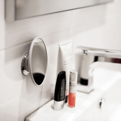 Aftageligt makeupspejl, hvid x10 i gruppen Hjem / Badeværelse hos SmartaSaker.se (12900-10)