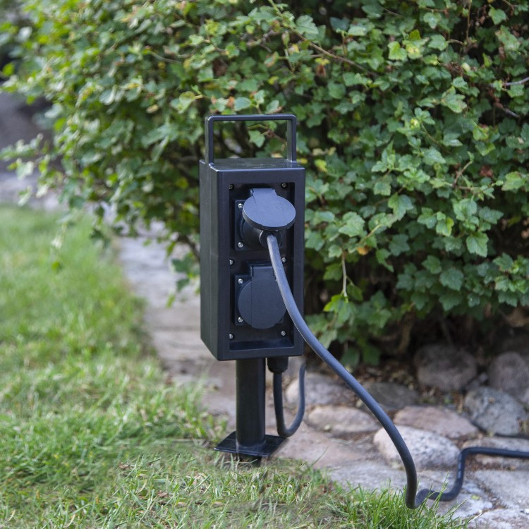 Stikdåse til udendørs brug i gruppen Hjem / Elektronik / Kabler og adaptere hos SmartaSaker.se (13793)