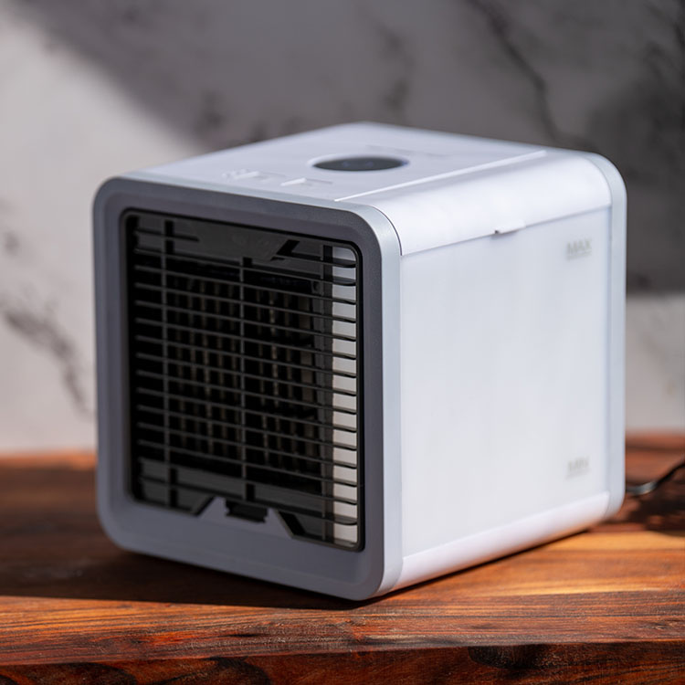 Bordventilator med køleeffekt i gruppen Fritid / Sommeraktiviteter / Ventilator og køling hos SmartaSaker.se (14132)