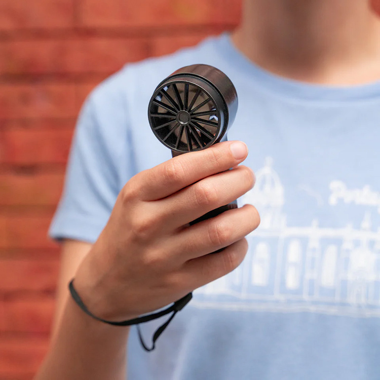 Genopladelig håndventilator i gruppen Fritid / Sommeraktiviteter / Ventilator og køling hos SmartaSaker.se (14515)