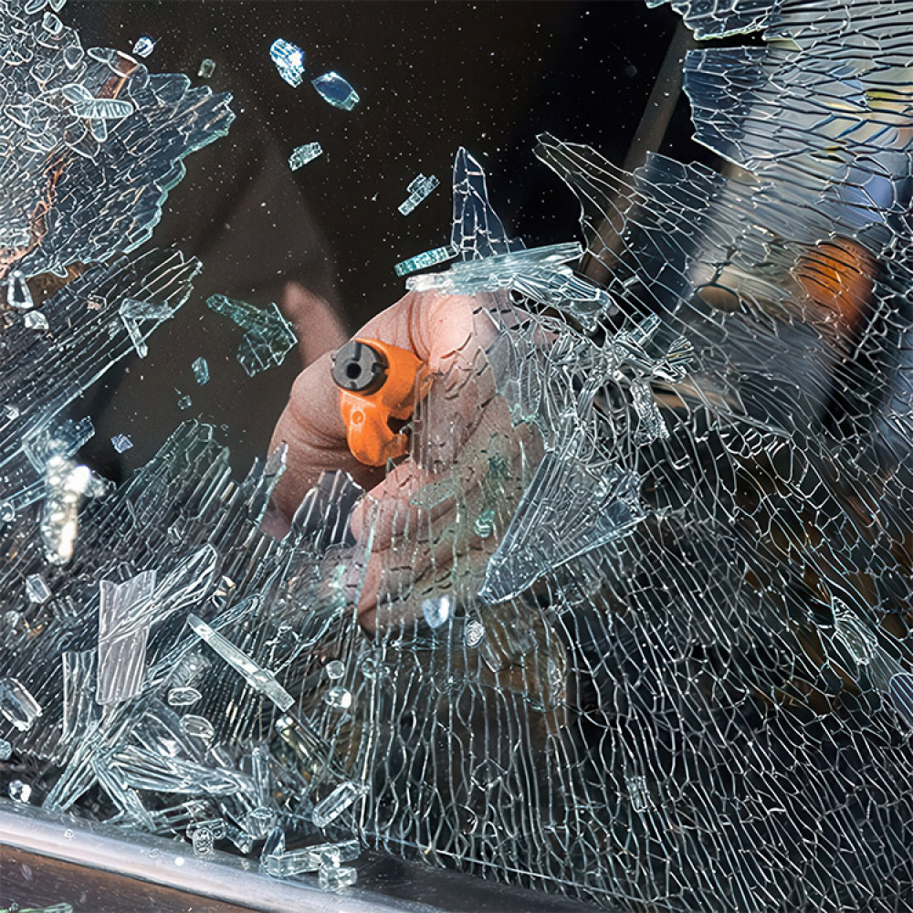 Resqme, seleskærer og vinduesknuser i gruppen Køretøjer / Biltilbehør hos SmartaSaker.se (11845)