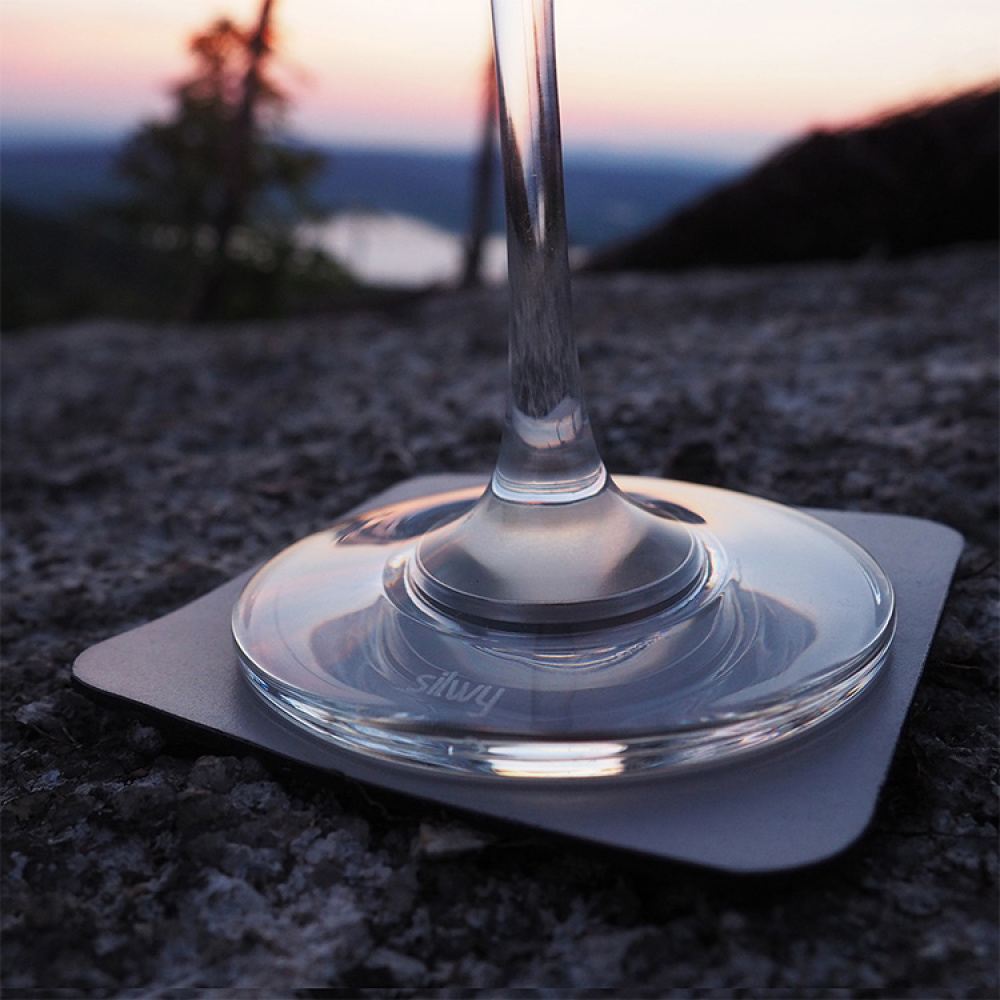 Magnetiske vinglas i krystal Silwy, 2-pak i gruppen Hjem / Køkkenredskaber / Drikkevarer hos SmartaSaker.se (13161)