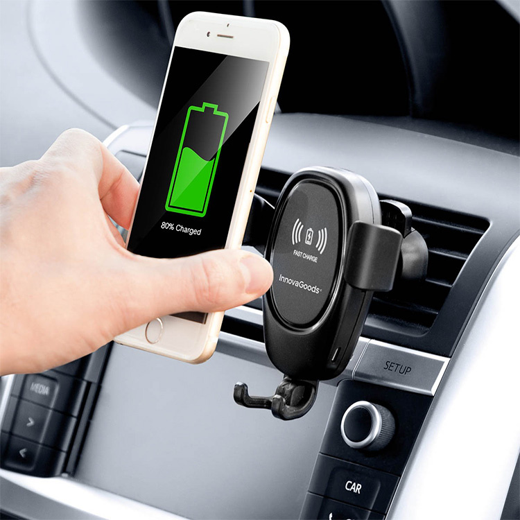 Mobilholder til bilen med QI-opladning i gruppen Hjem / Elektronik / Opladere og powerbanks hos SmartaSaker.se (13293)