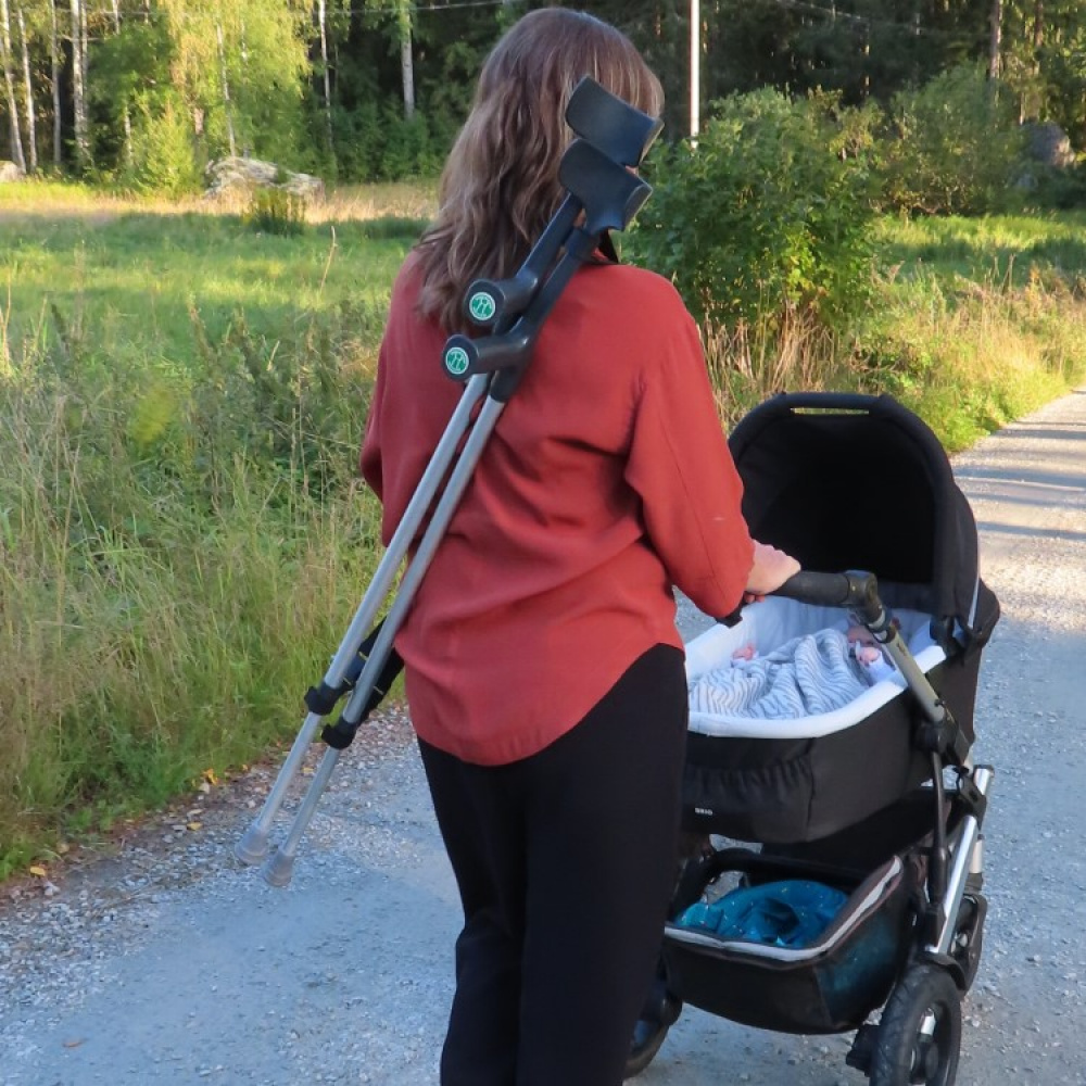 Skulderrem til krykker i gruppen Sikkerhed / Tryghed / Smart hjælp hos SmartaSaker.se (13782)