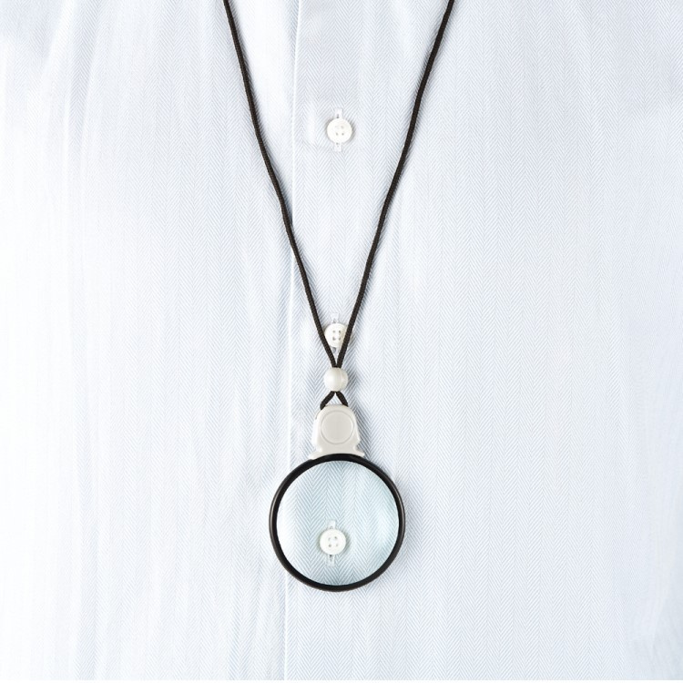 Forstørrelsesglas med kæde i gruppen Fritid / Læsning hos SmartaSaker.se (13865)