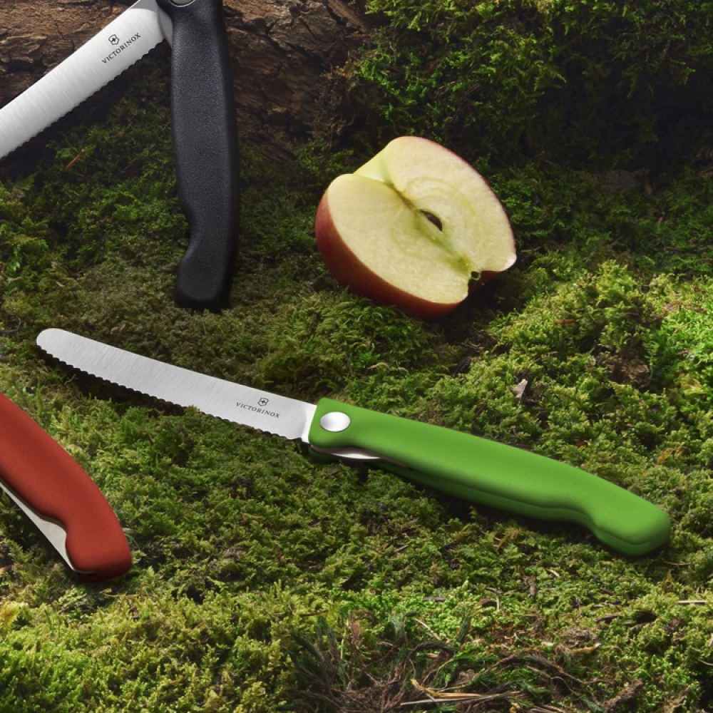 Sammenfoldelig picnic kniv med takket blad i gruppen Fritid / Friluftsliv / Udendørs udstyr hos SmartaSaker.se (13987)