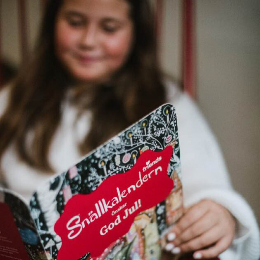 Venlighedskalenderen 2023 i gruppen Højtider / Advent og jul hos SmartaSaker.se (14076)
