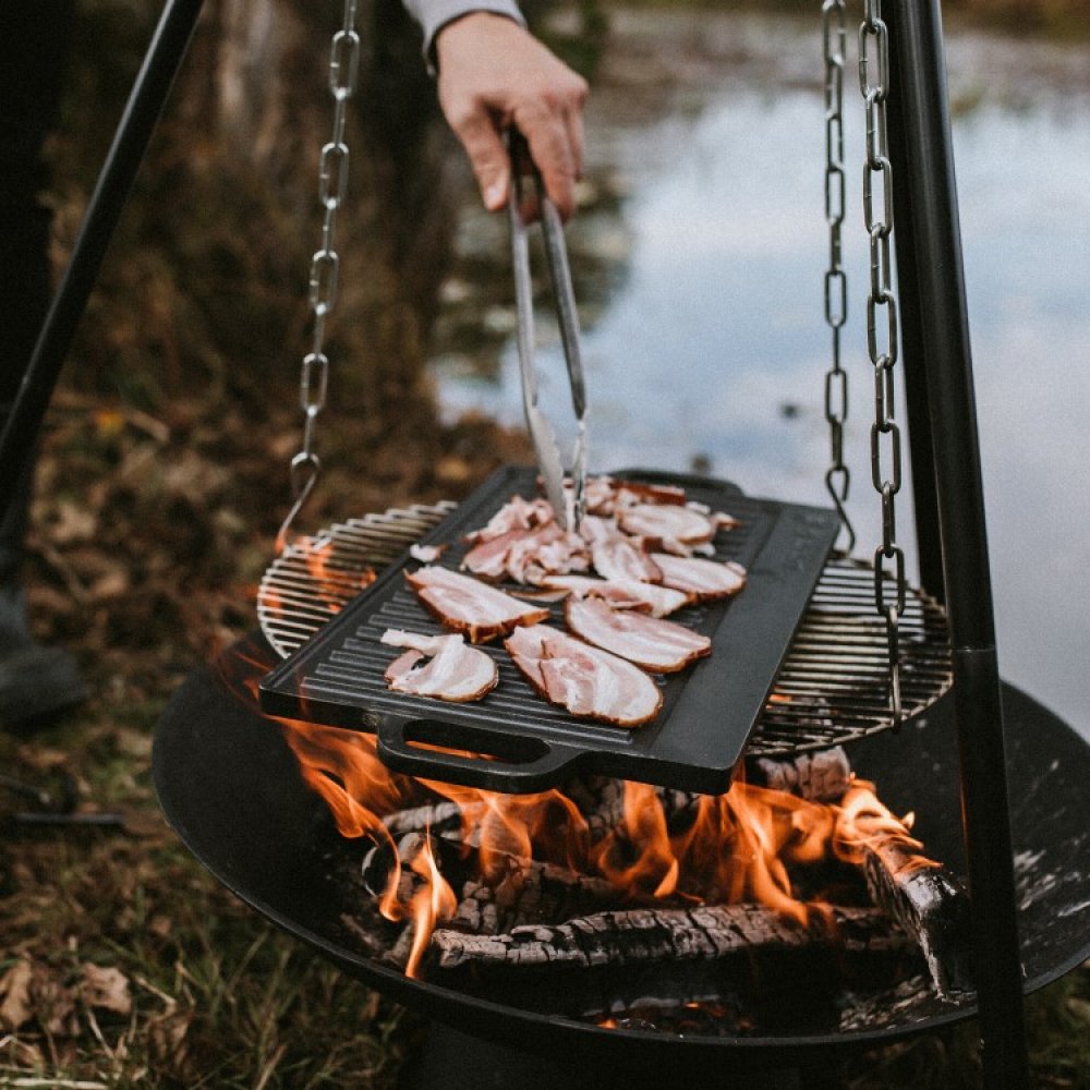 Satake vendbar grill- og stegeplade i støbejern i gruppen Hjem / Grilltilbehør hos SmartaSaker.se (14090)