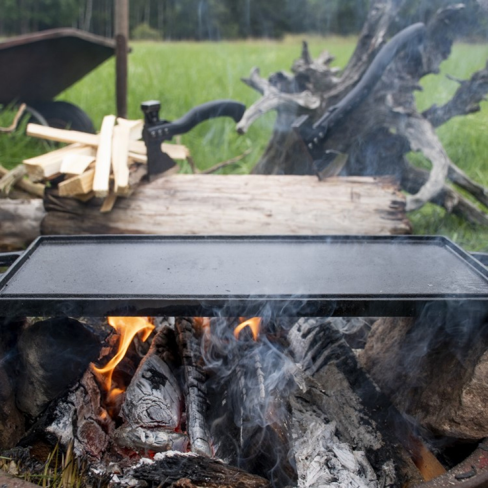 Satake vendbar grill- og stegeplade i støbejern i gruppen Hjem / Grilltilbehør hos SmartaSaker.se (14090)