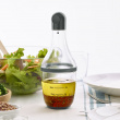 Dressing shaker Dressing shaker