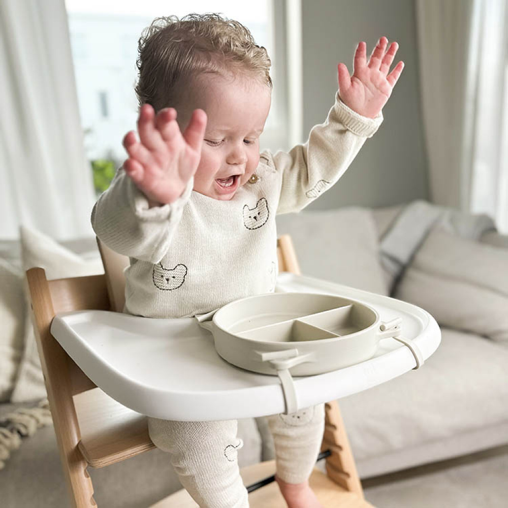 Børnetallerken med sugekop og spændestropper i gruppen Højtider / Fest / Børnefest hos SmartaSaker.se (14536)