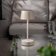 Lille solcelledrevet bordlampe Lille solcelledrevet bordlampe