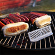 Pølsebrødrister til grillen