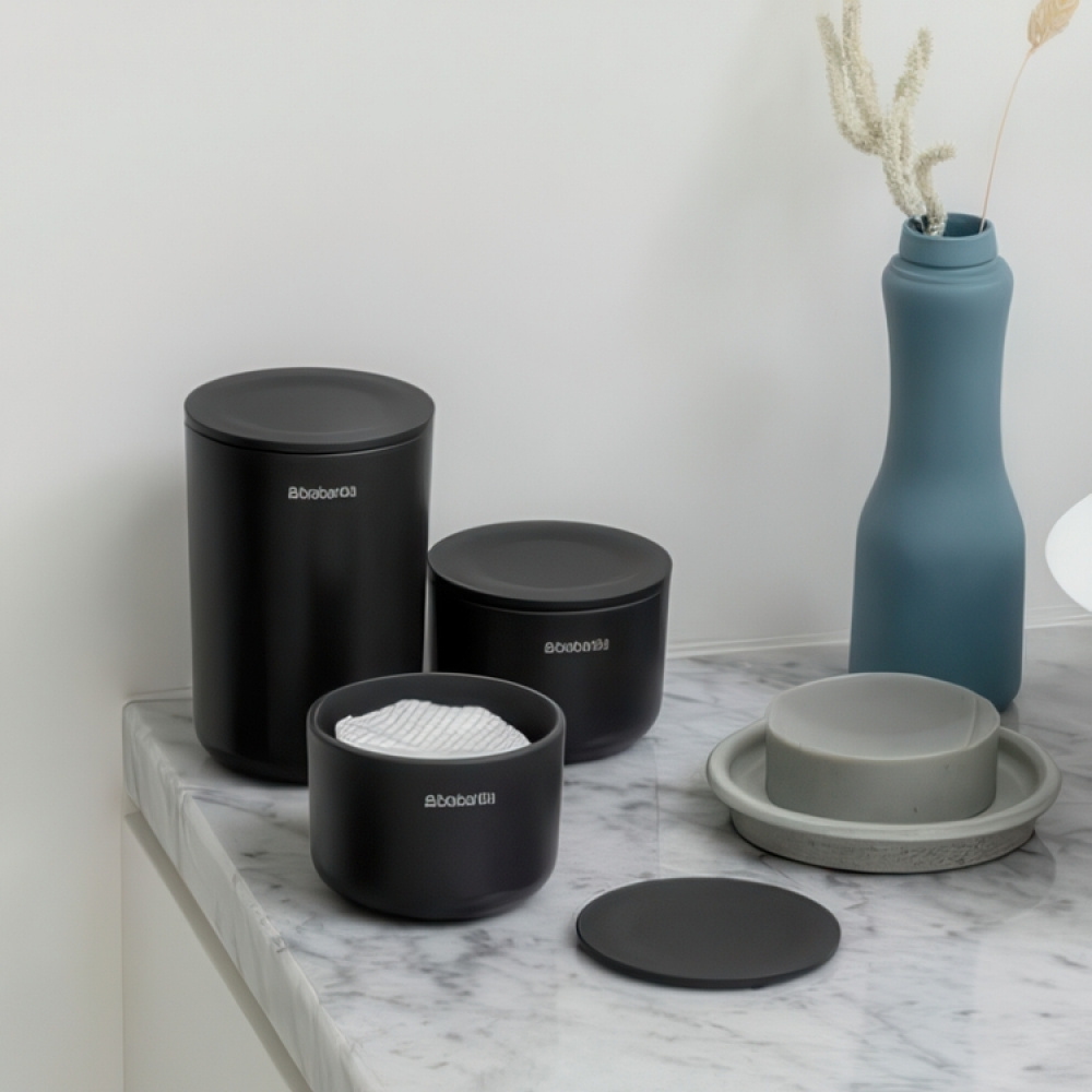 Opbevaringskrukker med låg 3-pak, Brabantia i gruppen Opbevaring / Badeværelsesopbevaring / Makeupopbevaring hos SmartaSaker.se (40051)