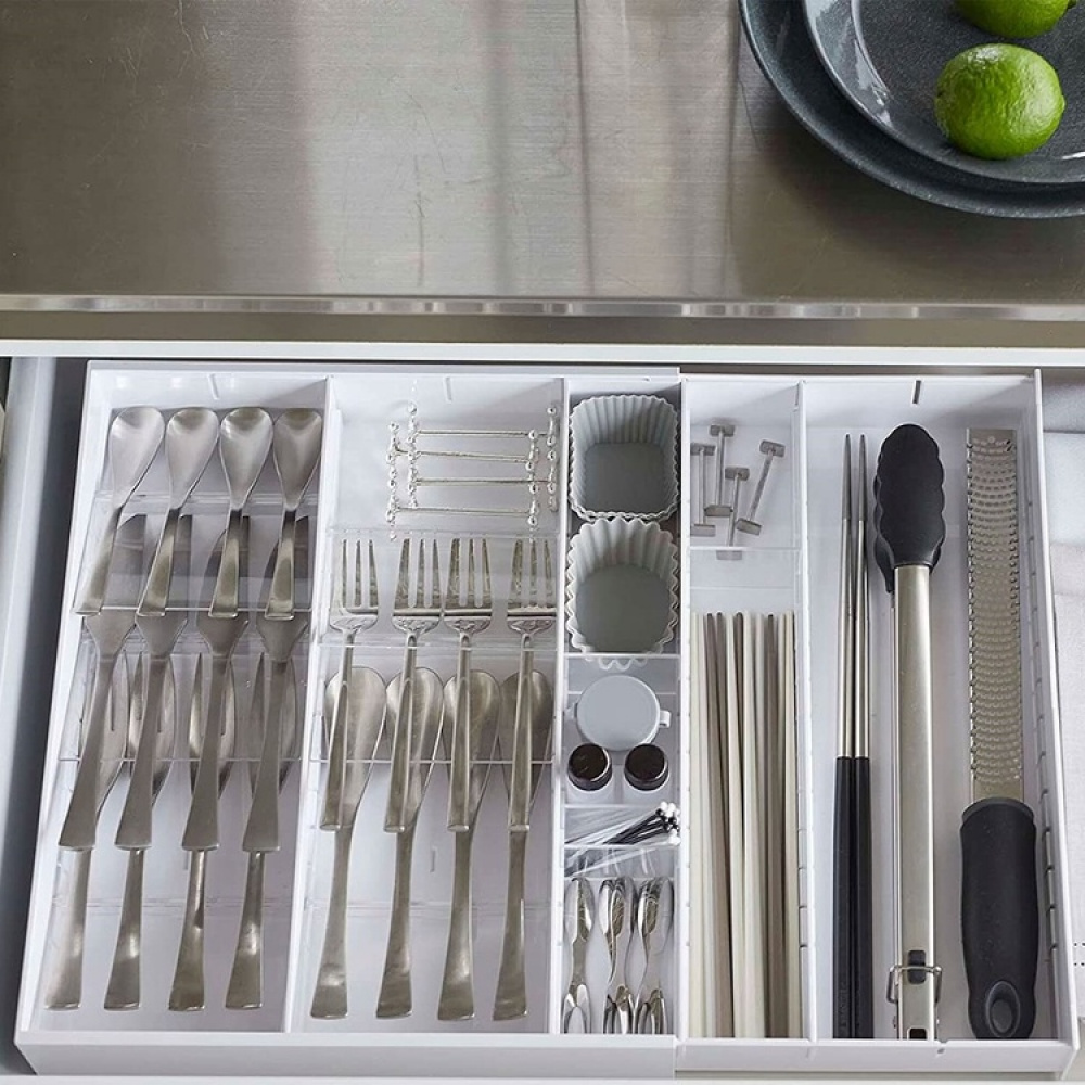 Bestikbakke, justerbar, TOWER CUTLERY CASE, Yamazaki, 35 x 30~47,5 x H 5,5 cm i gruppen Opbevaring / Køkkenopbevaring / Organiser køkkenskabe / Bestikskuffer hos SmartaSaker.se (40125)