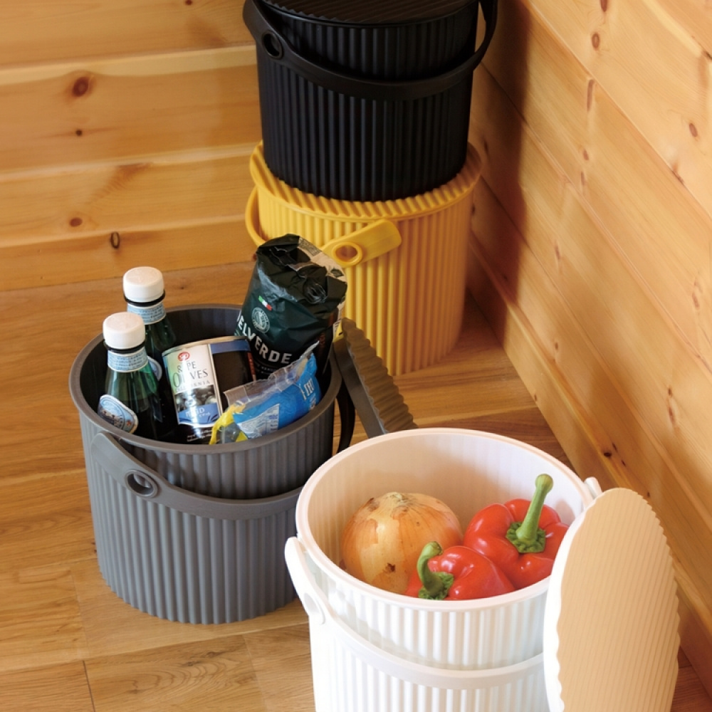Spand med låg 4L, Omnioutil, Lilla/Cerise i gruppen Opbevaring / Lager- og garageopbevaring / Kurve og spande hos SmartaSaker.se (41151)