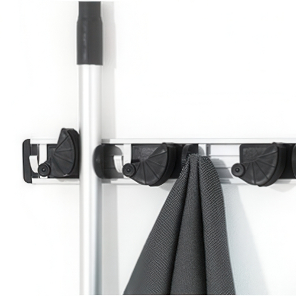 Kosteholder med 4 kroge i gruppen Opbevaring / Lager- og garageopbevaring / Redskabsholder hos SmartaSaker.se (41623)
