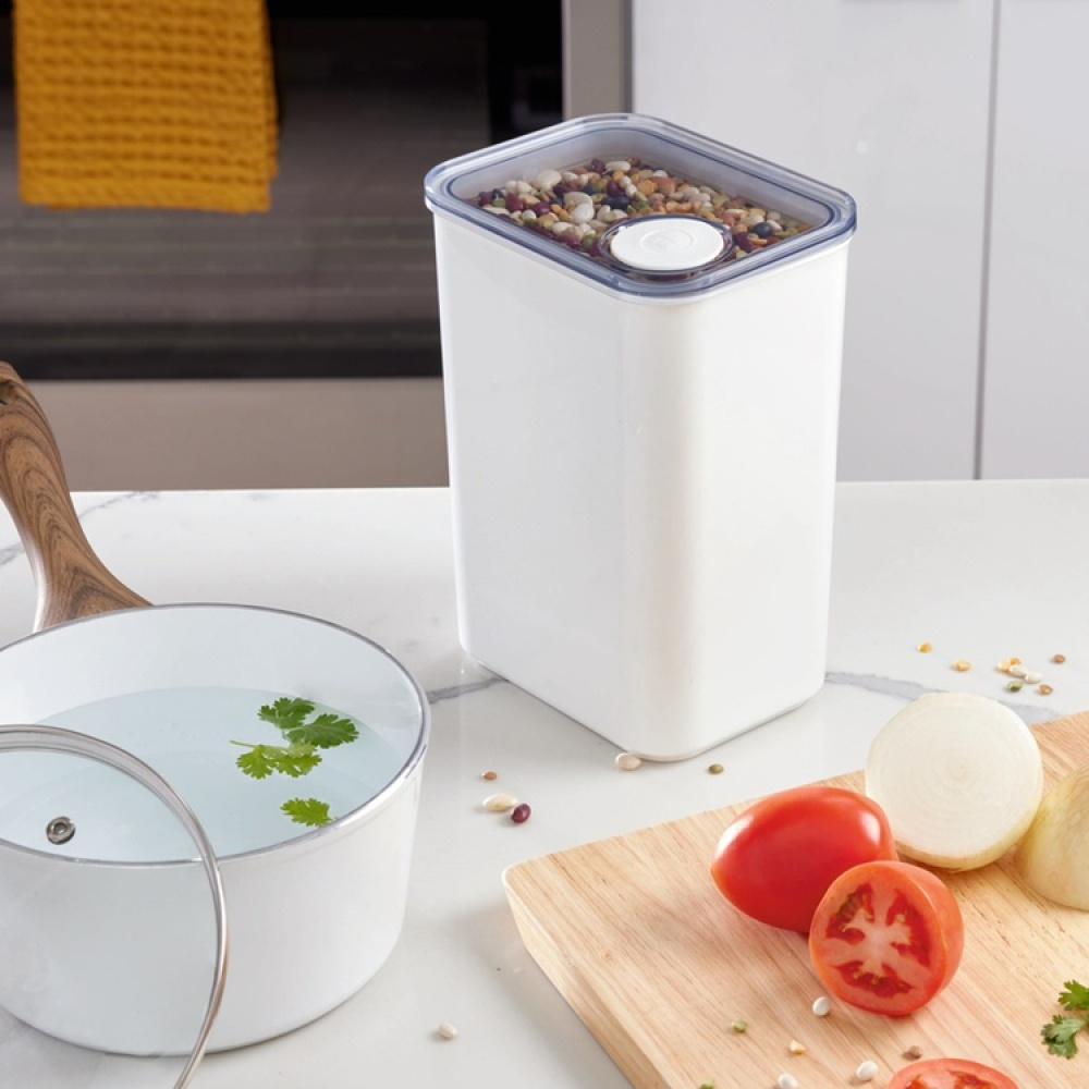 Opbevaringsboks med fliplåg 4,3L, iDesign i gruppen Opbevaring / Køkkenopbevaring / Opbevaringsbeholdere hos SmartaSaker.se (41705)