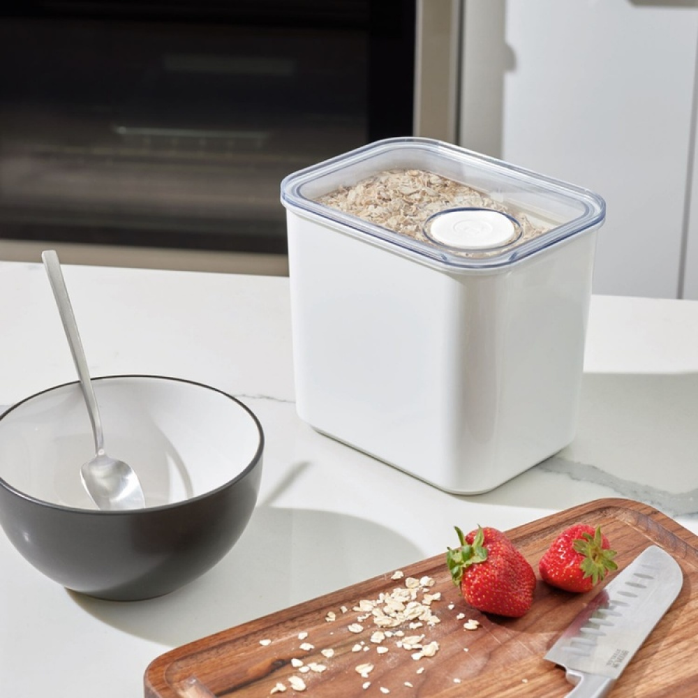 Opbevaringsboks med flip-låg 2,9L, iDesign i gruppen Opbevaring / Køkkenopbevaring / Opbevaringsbeholdere / iDesign opbevaringsbokse hos SmartaSaker.se (41706)