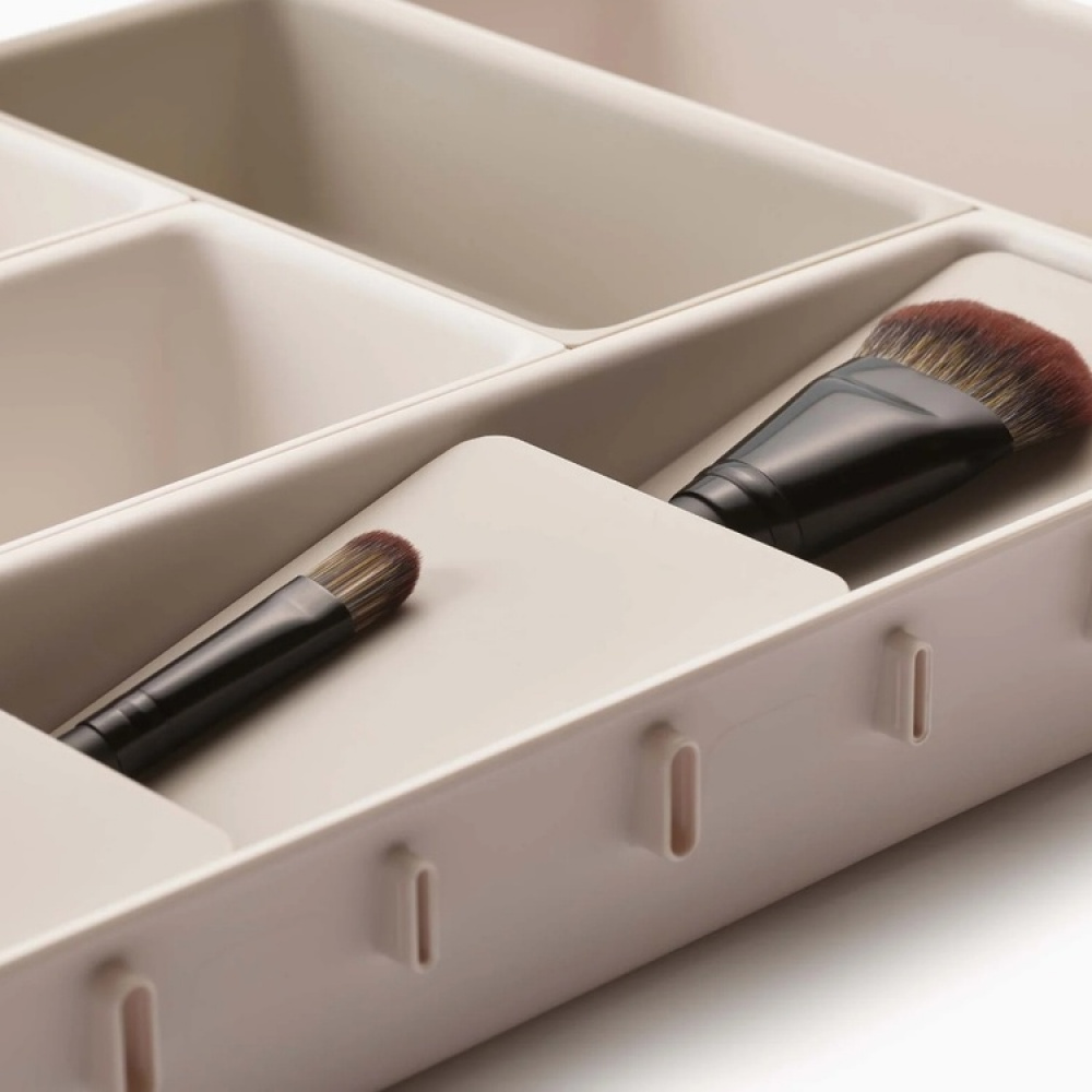 Skuffeindsats til makeup 7 dele, Joseph Joseph i gruppen Opbevaring / Køkkenopbevaring / Organiser køkkenskabe / Bestikskuffer hos SmartaSaker.se (41941)