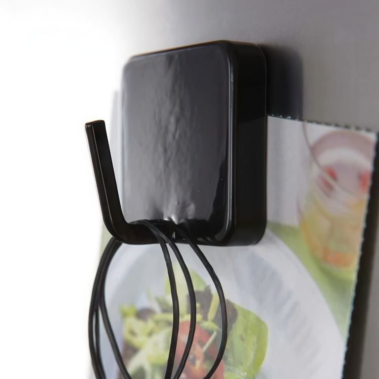 Magnetkrog, Yamazaki, Sort i gruppen Opbevaring / Magneter og selvklæbende / Magnetkroge hos SmartaSaker.se (42057)