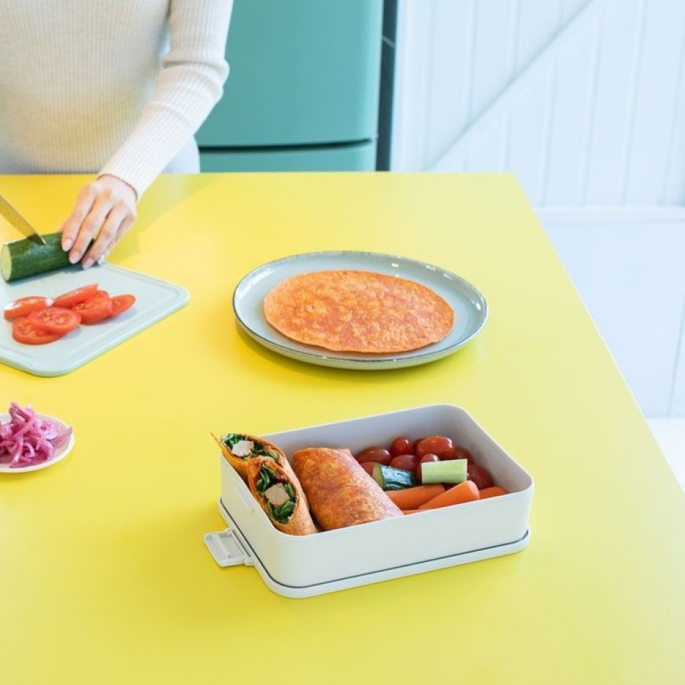 Madkasse 2L, Brabantia i gruppen Opbevaring / Køkkenopbevaring / Madkasser / Madkasser i plast hos SmartaSaker.se (42156)