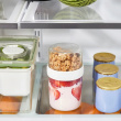Todelt yoghurtbæger