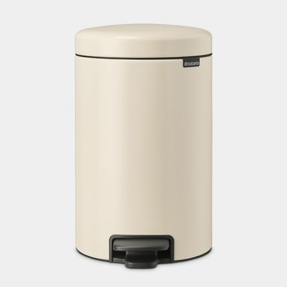 Pedalspand 12L, Brabantia i gruppen Opbevaring / Rengøringsopbevaring og affaldssortering / Affaldssortering hos SmartaSaker.se (42366)