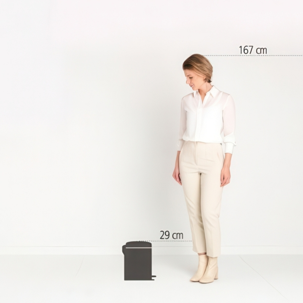Pedalspand 5L, Brabantia i gruppen Opbevaring / Rengøringsopbevaring og affaldssortering / Affaldssortering hos SmartaSaker.se (42370)