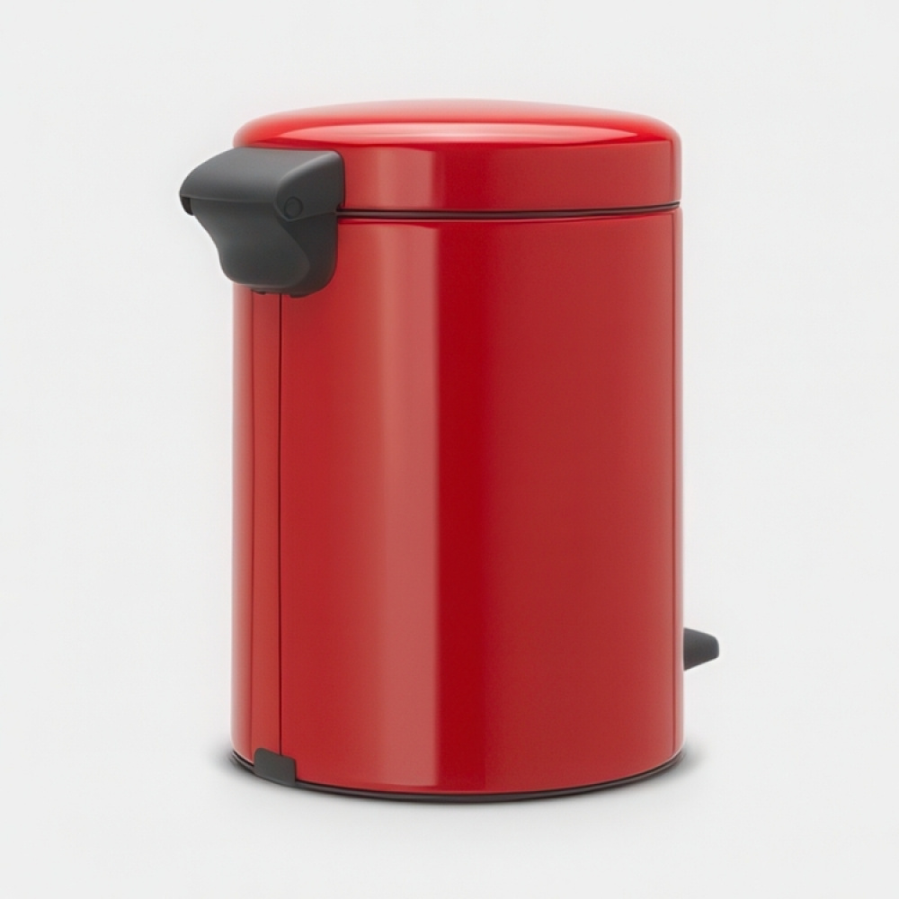 Pedalspand 5L, Brabantia i gruppen Opbevaring / Rengøringsopbevaring og affaldssortering / Affaldssortering hos SmartaSaker.se (42370)