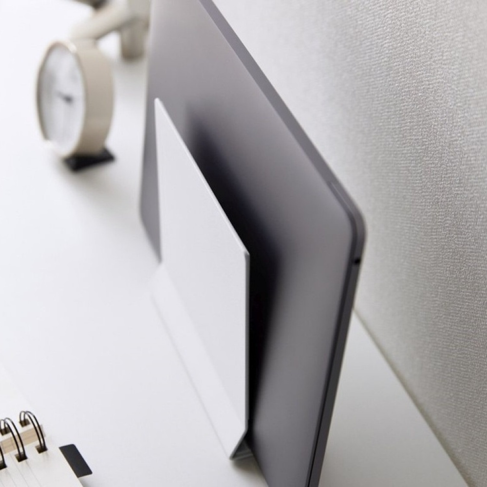 Opbevaringsstativ til laptop, Yamazaki i gruppen Opbevaring / Kontorartikler hos SmartaSaker.se (42427)